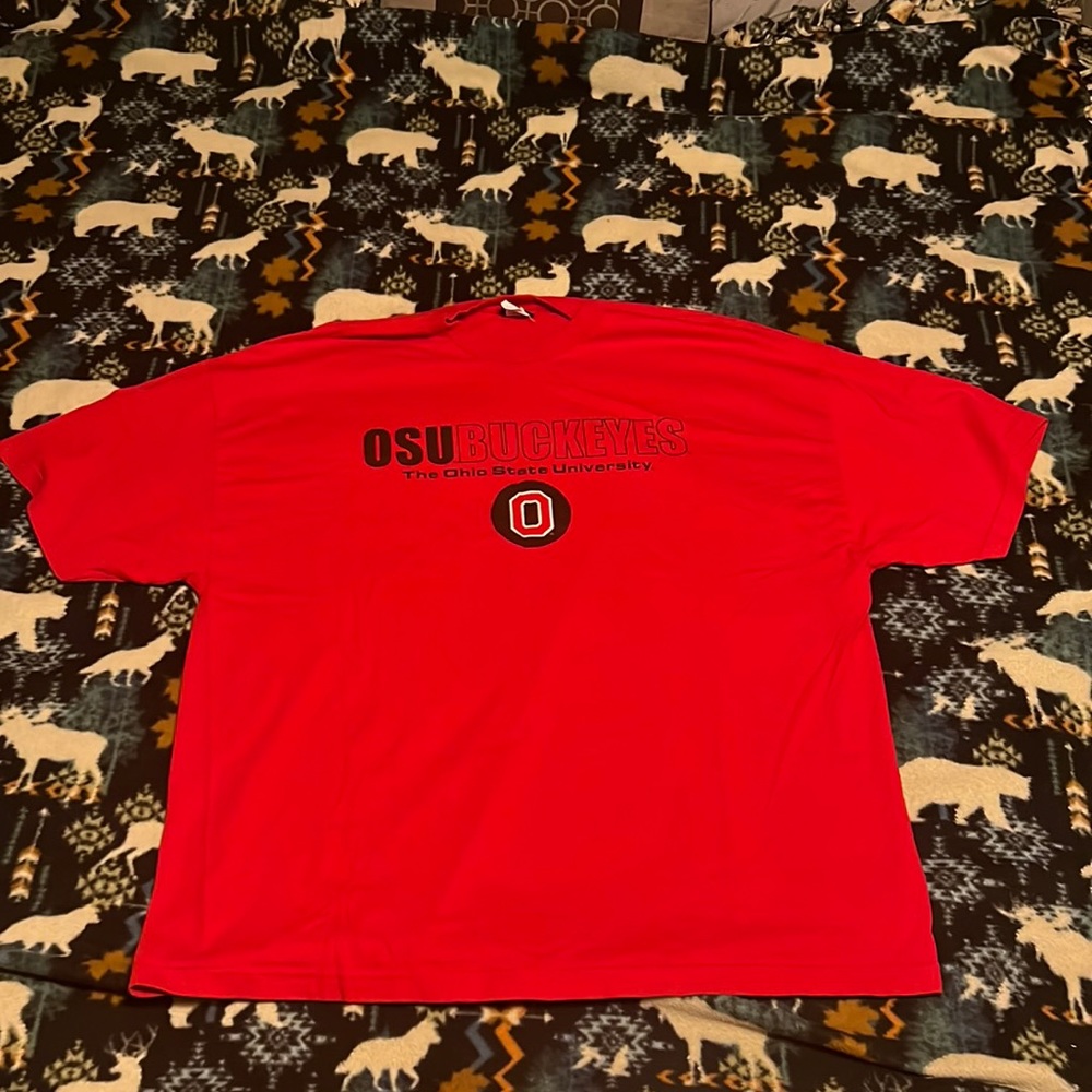 Mens Champs XXL short sleeve t shirt